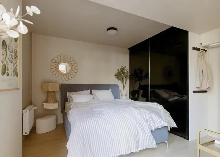 아파트 Luxurious And Super With Balcony 오슬로