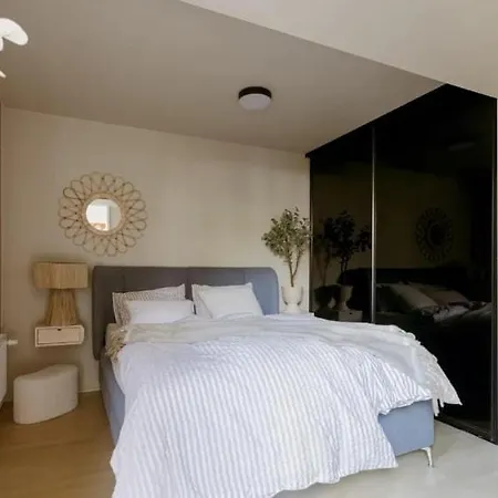 Apartamento Luxurious And Super With Balcony Oslo